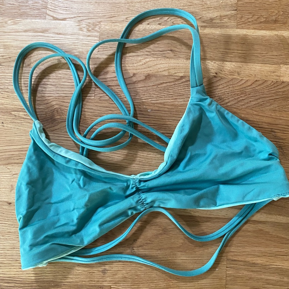 Bikini top reversible